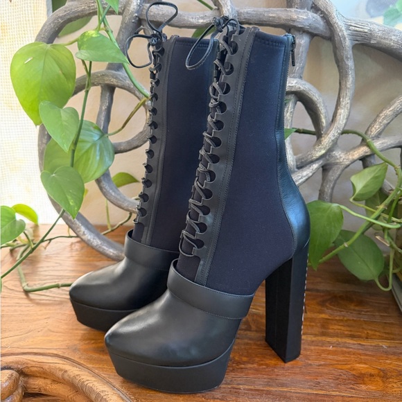 Brand New Ruthie Davis X Disney Mulan Warrior Boots. - Picture 3 of 11